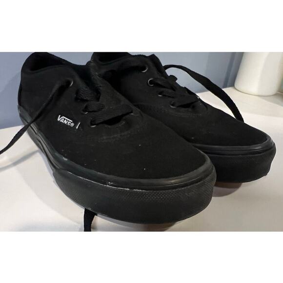 Vans Black Canvas Shoes in Black - Youth Size 1 - Picture 8 of 9